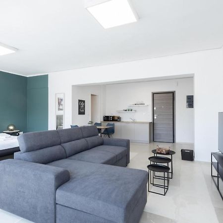 Hip And Fun Apt B Atina Dış mekan fotoğraf